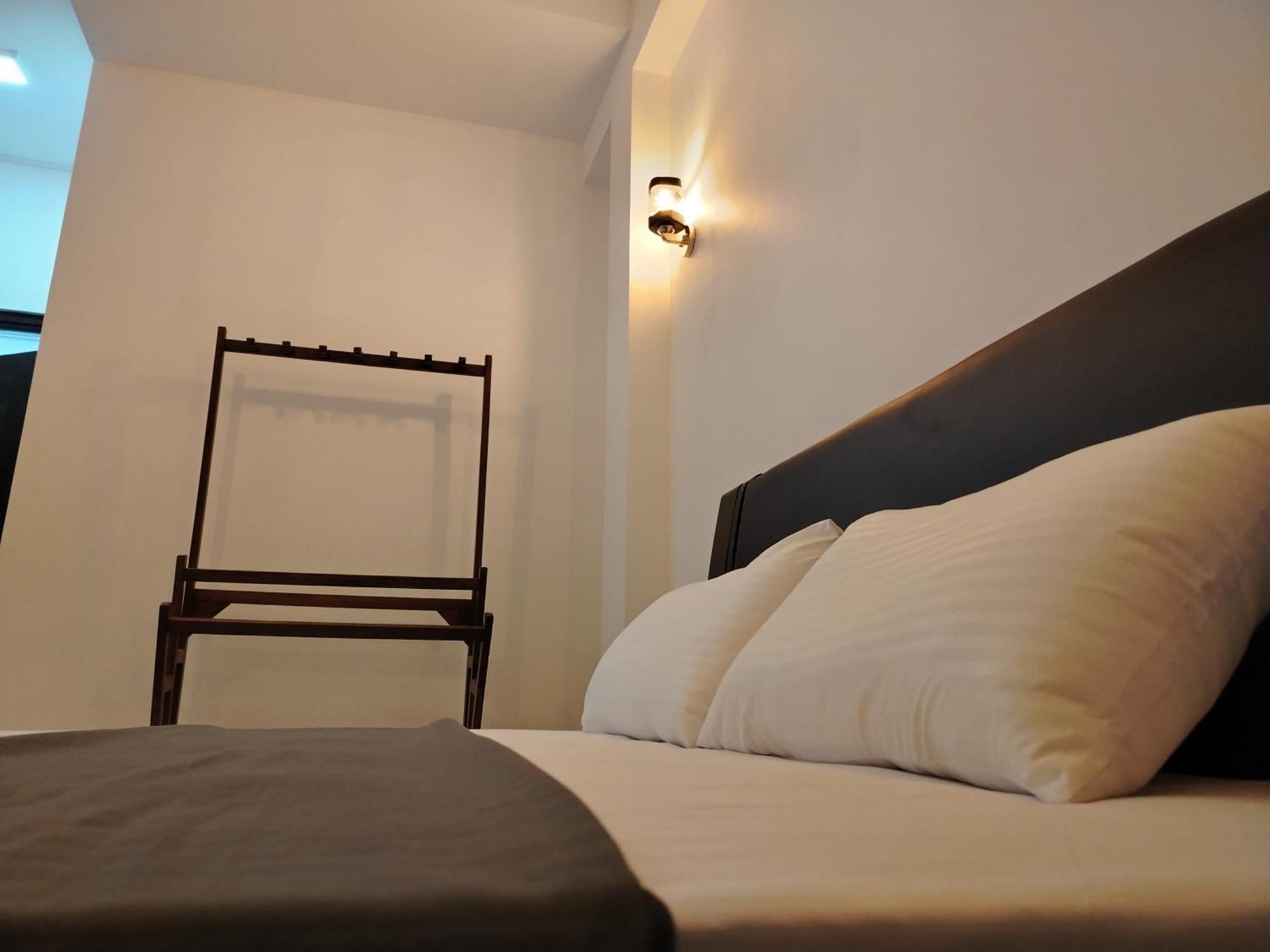 Diora Hotel Ratnapura Quarto foto
